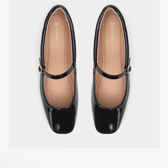 Shoes - Black Patent Leather Mary Jane Flats Shoes BRAND NEW size 9